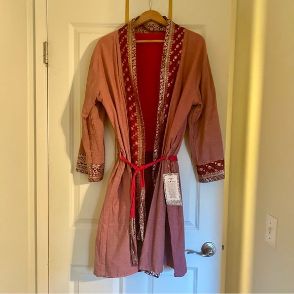 Silk Triangle Kimono Robe Reversible size Small - Picture 2 of 11